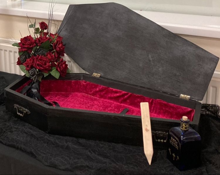 Coffin shaped card box
